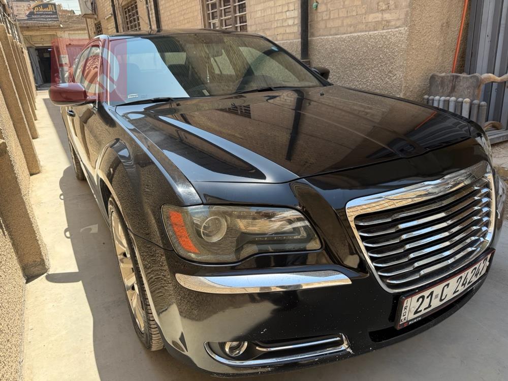 كرايسلر 300